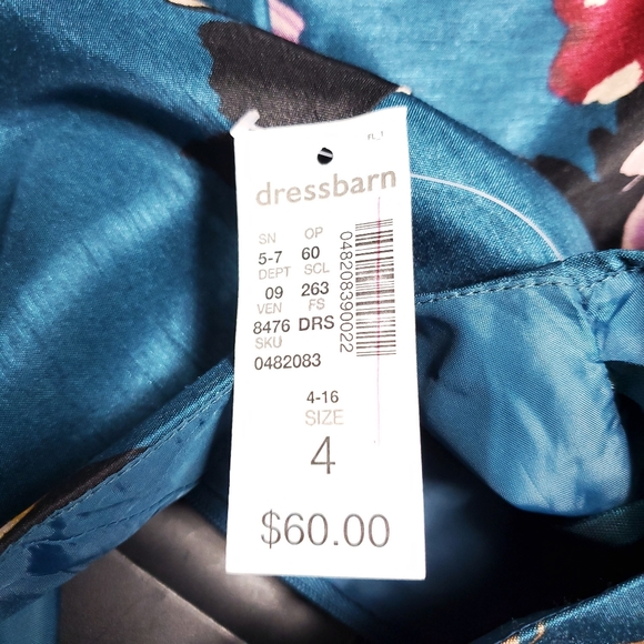 Dress Barn fit and flare dress size 4 - Picture 9 of 13